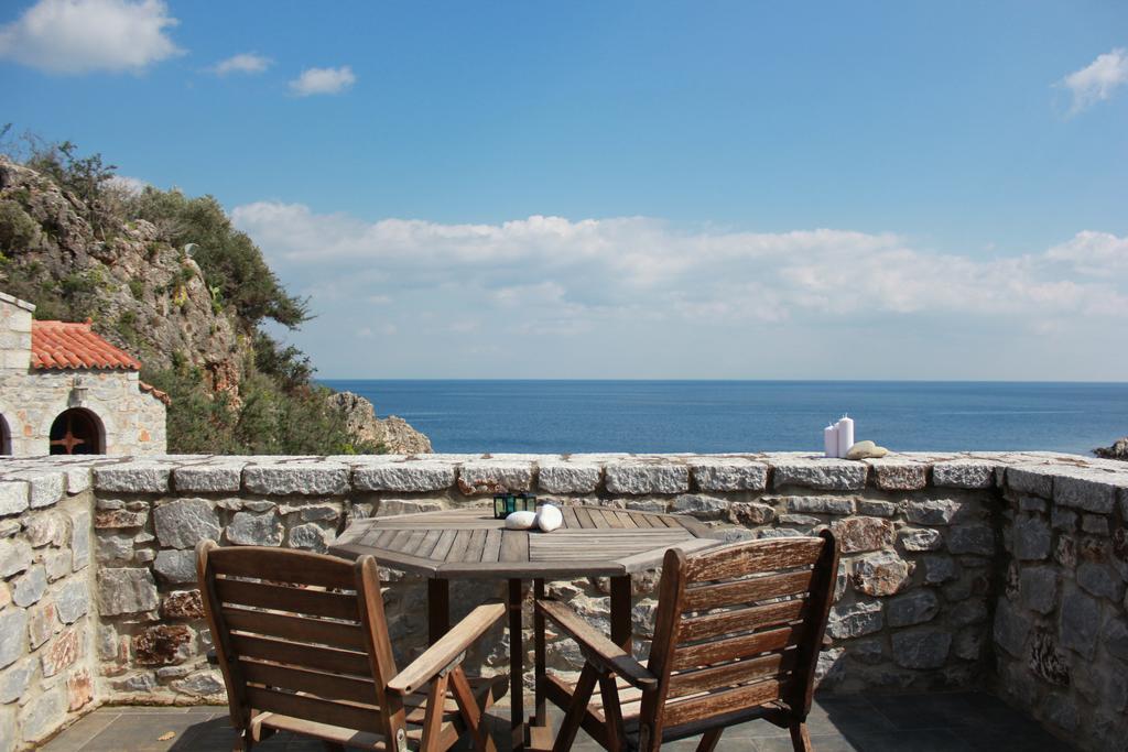 Lalloudes Seaside Accommodation Exo Nimfion Habitación foto