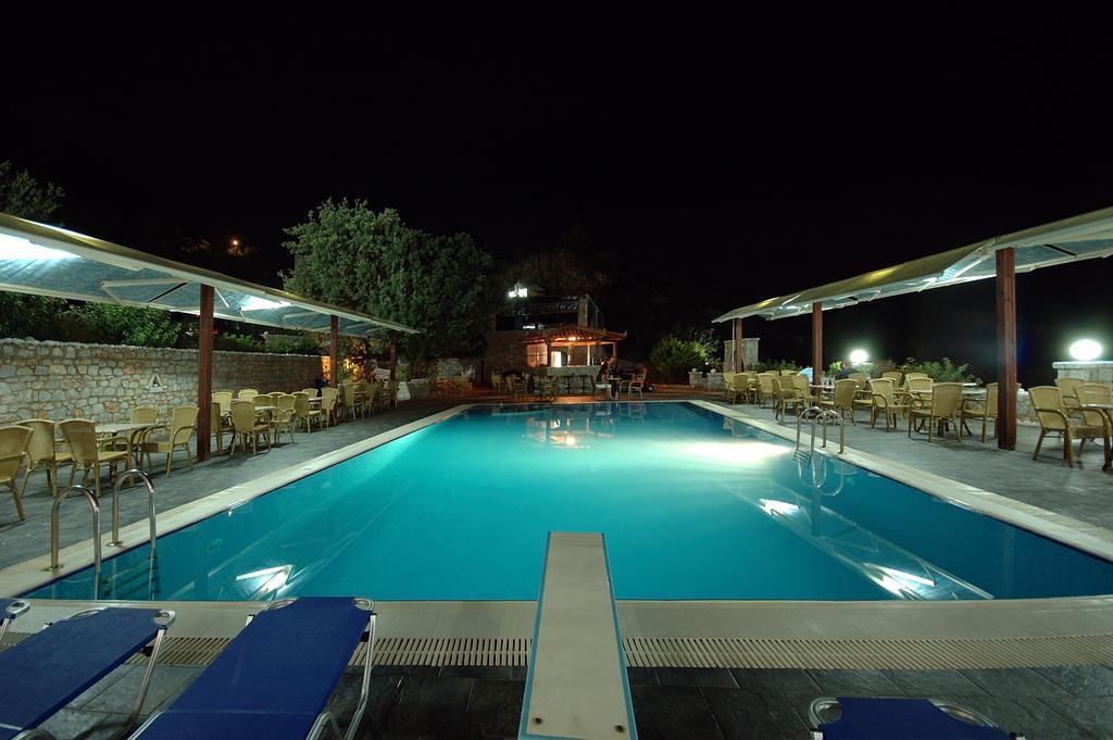 Lalloudes Seaside Accommodation Exo Nimfion Exterior foto